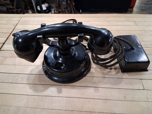 Antique cradle telephone - cradle, with